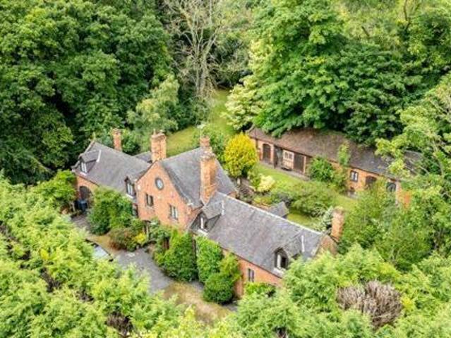 House for sale in West Midlands