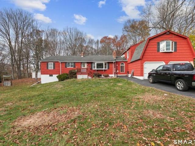 House for sale in Milford, Connecticut