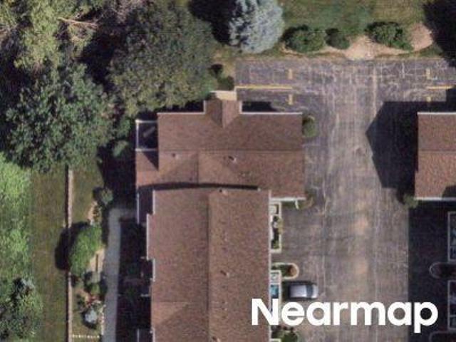 Condo for sale in Mchenry, Illinois