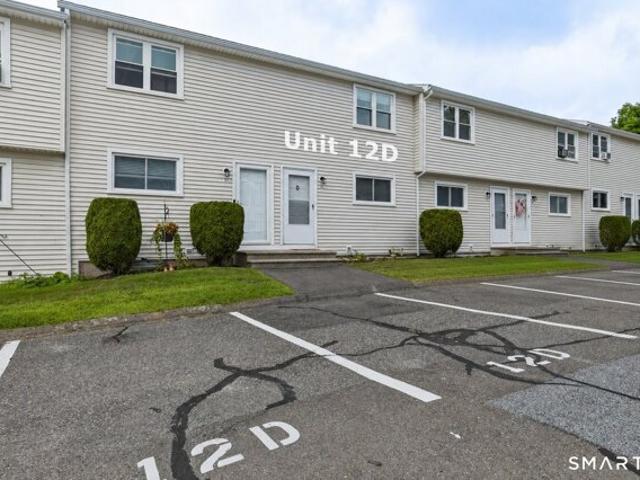 House for sale in Naugatuck, Connecticut