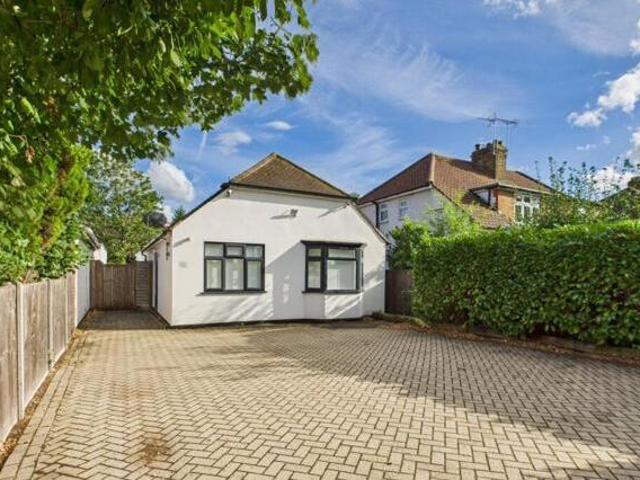 House for rent in Surrey