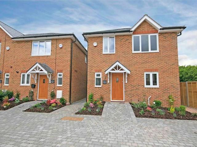 House for rent in Runnymede, Surrey