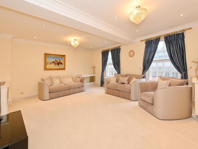 House for rent in Marylebone, Greater London