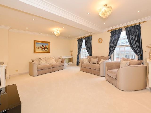 House for rent in Marylebone, Greater London