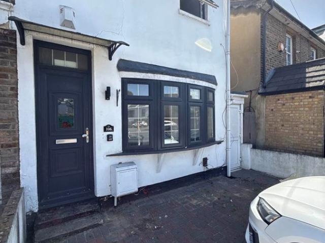 House for rent in London Borough of Hounslow, Heston