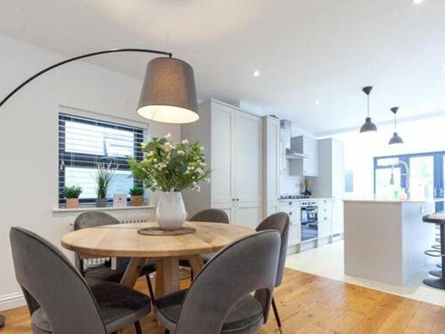 House for sale in New Headington, The Slade