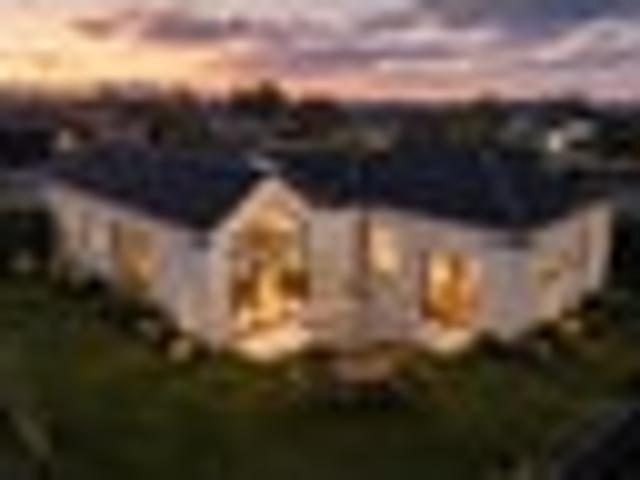 House for sale in Meadowlands, Christchurch