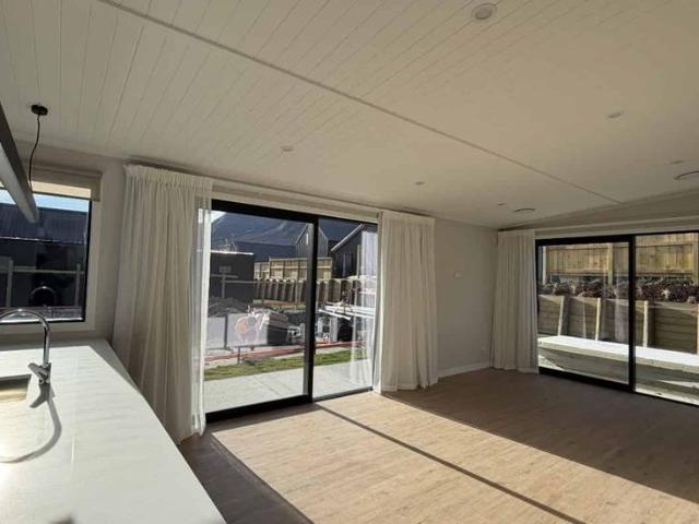 House for rent in Otakou