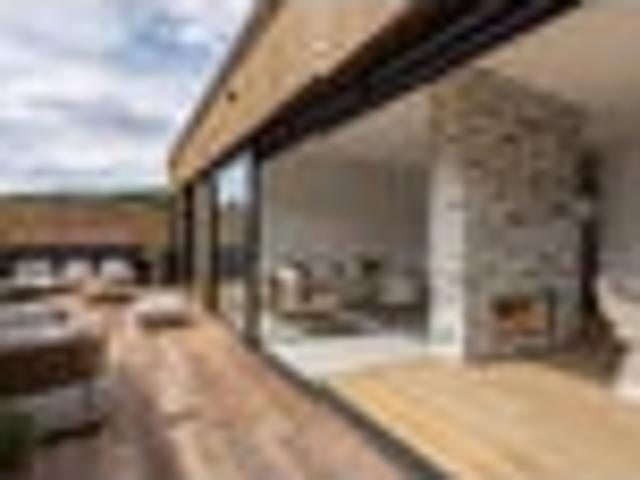 House for sale in Otakou