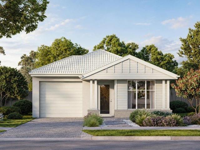 Cottage for sale in Upper Caboolture, Greater Brisbane