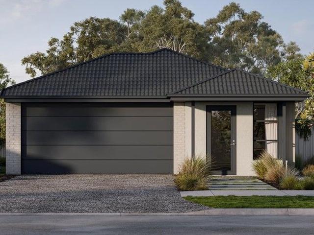 Cottage for sale in Toombul, Queensland