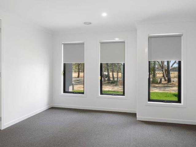 House for rent in Heathcote, Victoria