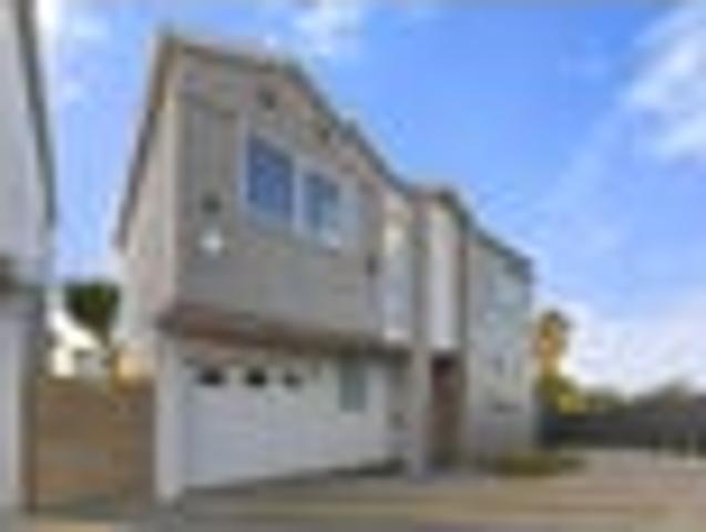Townhouse for sale in East Tamaki, Oroua County