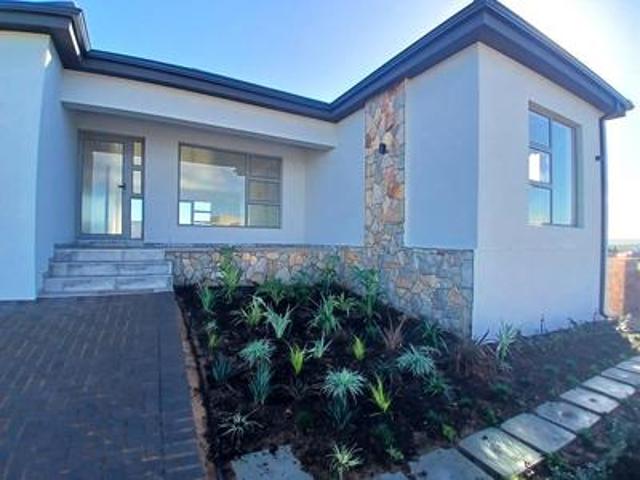 House for sale in Groot Brak Rivier, Western Cape