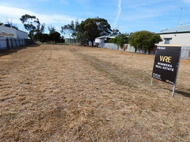 Land for sale in Warracknabeal, Victoria