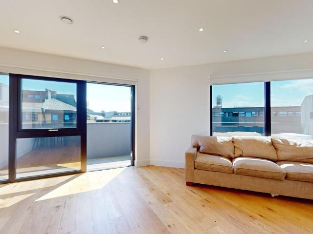 Apartment for rent in London Borough of Hounslow, Spring Grove