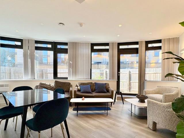 Apartment for rent in London Borough of Hounslow, Greater London