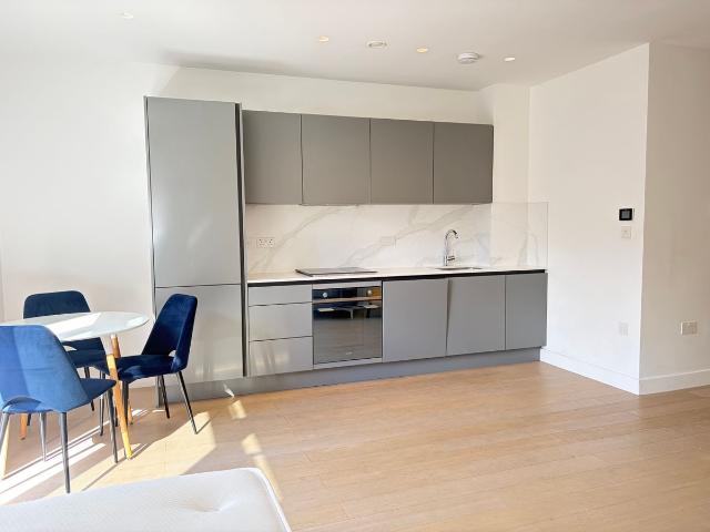 Studio for rent in London Borough of Ealing, Greater London