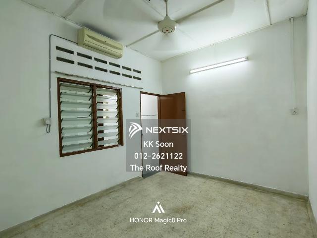 Shop for rent in Sendayan Village, Negeri Sembilan