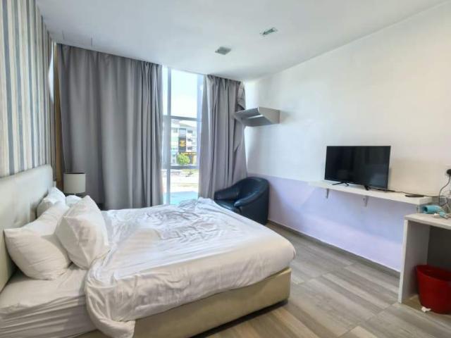 Room for rent in Country Heights Damansara, Kuala Lumpur