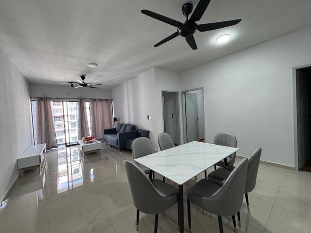 Condominium for rent in Malaka