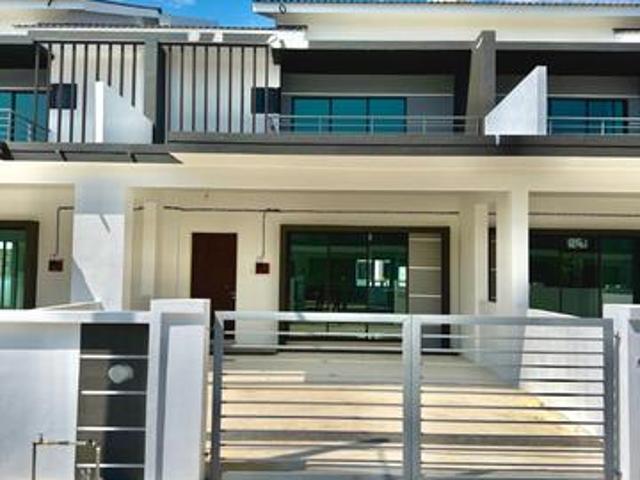 Terraced House for sale in Wellesley, Penang
