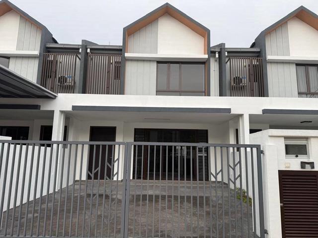 Terraced House for rent in Tanjong Sepat, Selangor