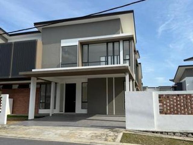 Residential House for sale in Malaka