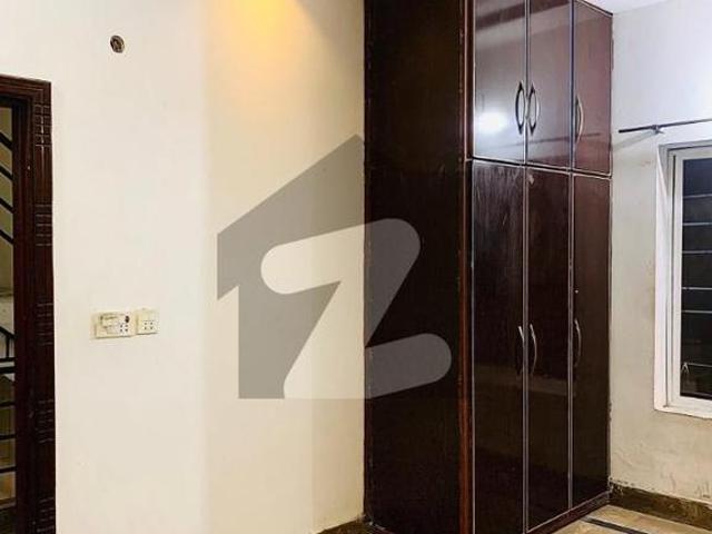 House for sale in Faisalabad, Islamabad Capital Territory