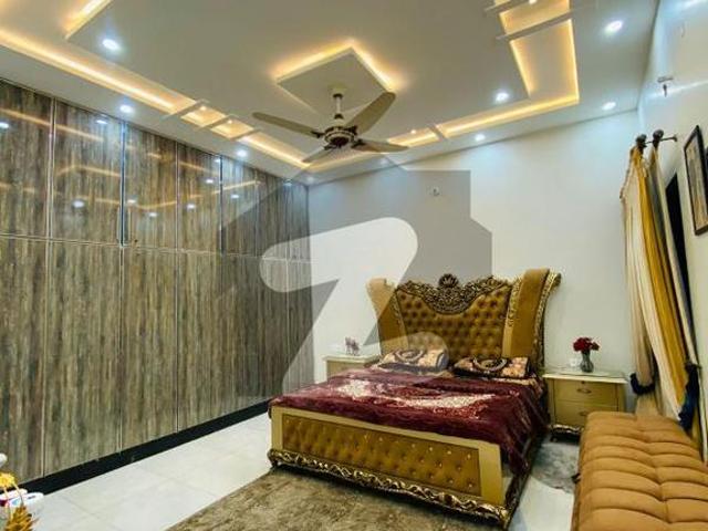 House for sale in Faisalabad, Islamabad Capital Territory
