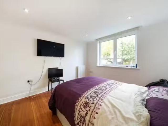 House for rent in Eden Park, Greater London