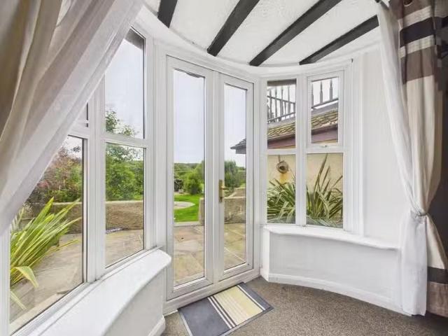 House for rent in Fishersgate, West Sussex