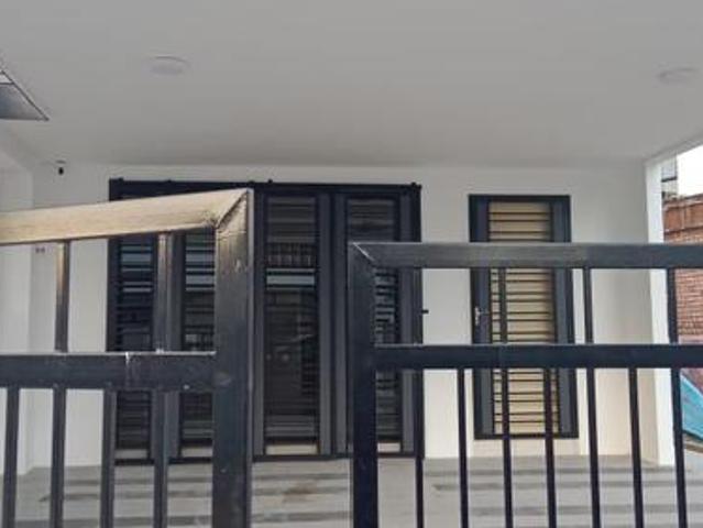 Terraced House for sale in Sendayan Village, Negeri Sembilan