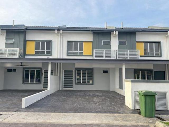 Terraced House for rent in Tanjong Sepat, Selangor
