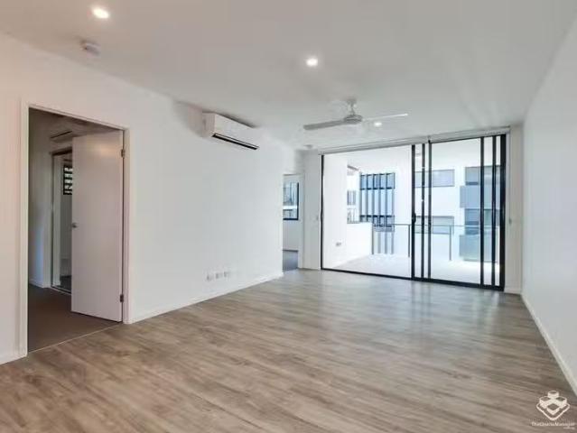 Apartment for rent in Toombul, Queensland