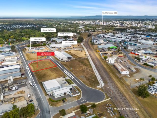 Warehouse for rent in Park Avenue, Rockhampton