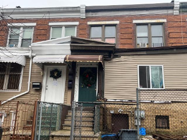 House for sale in Arverne, New York