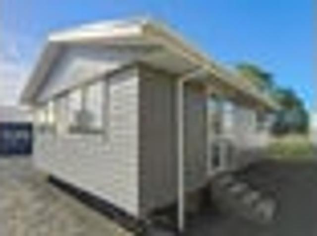 House for sale in Awhitu