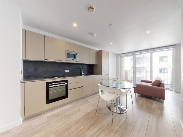 Studio for rent in Elephant and Castle, Greater London