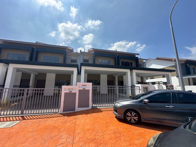Terraced House for rent in Petaling, Alam Impian