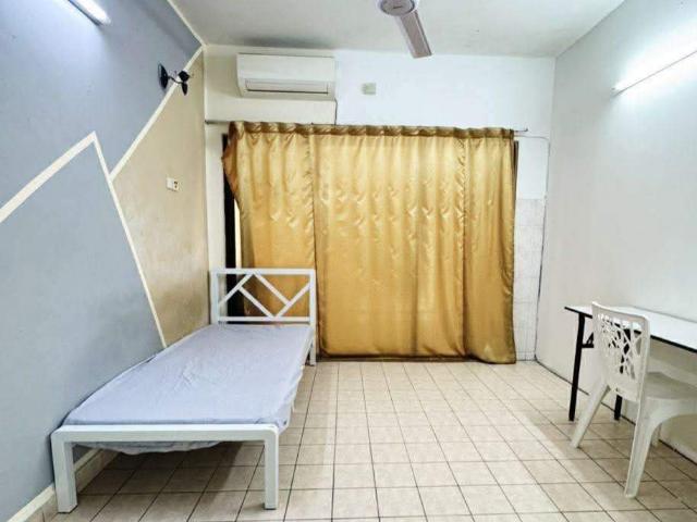 Room for rent in Country Heights Damansara, Kuala Lumpur