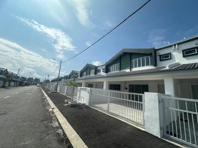 Terraced House for sale in Wellesley, Penang