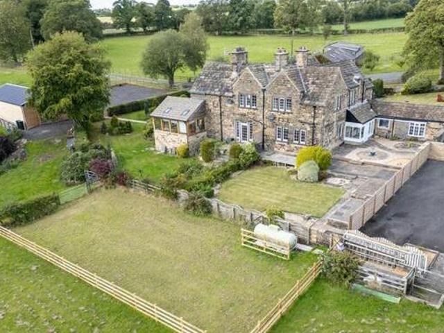 House for sale in Burnley, Lancashire
