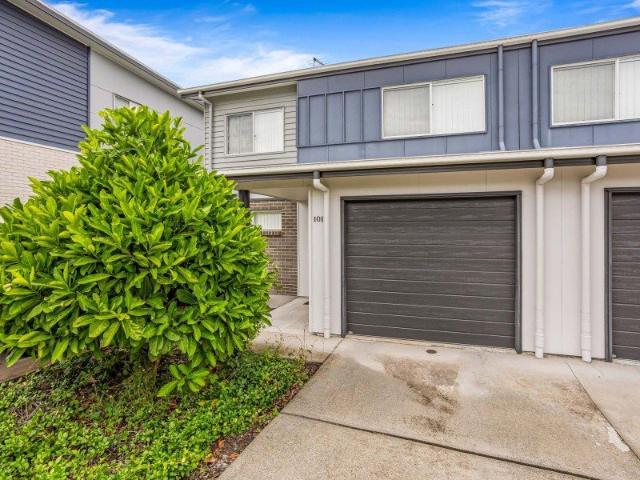 Townhouse for sale in Methul, Queensland