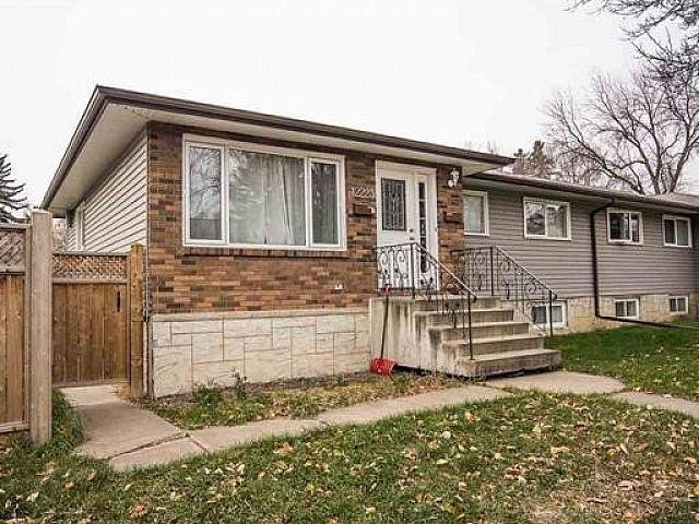House for sale in Wedgewood, Alberta