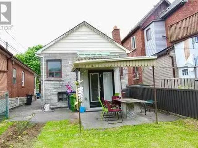 House for rent in Woburn, Ontario