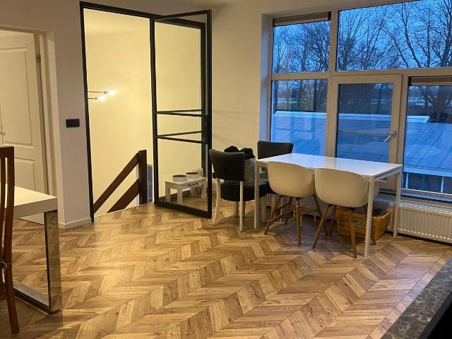 Appartement te huur in Pernis, Zuid Holland