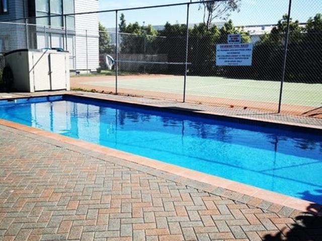 House for rent in Oratia