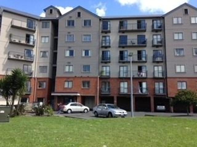 Apartment for rent in Oratia