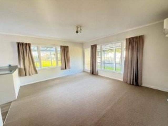 Apartment for rent in Kelston, Whau